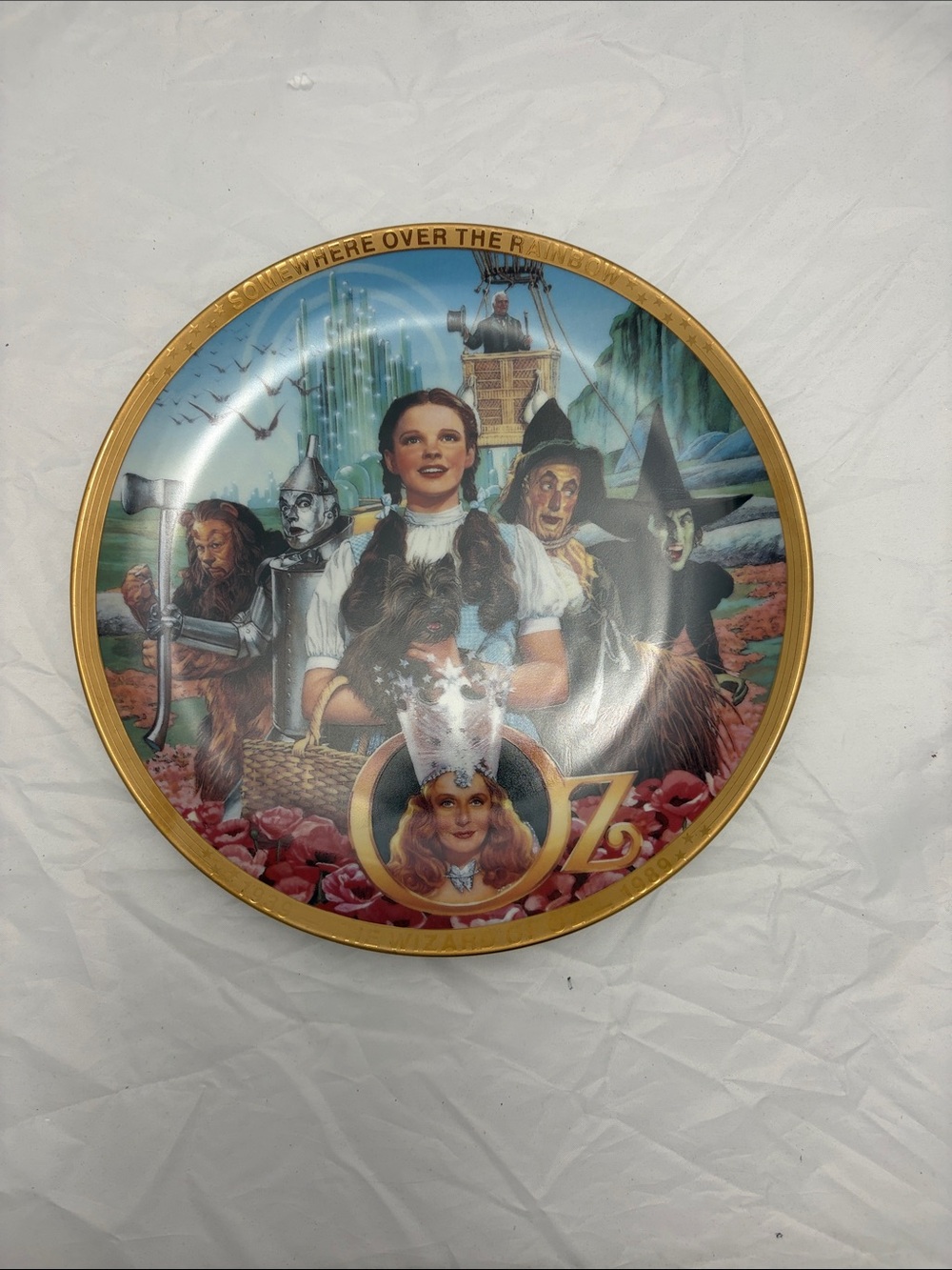 Wizard of Oz Decorative Wall Plate - Gold Trim, Multicolor